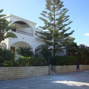 https://residence-capo-san-marco-renella.sicilyhotelsitaly.net